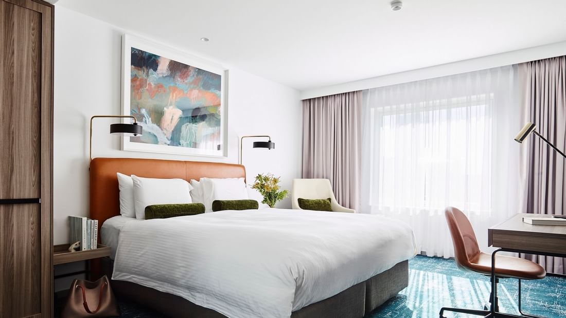 $100 Hotel Voucher